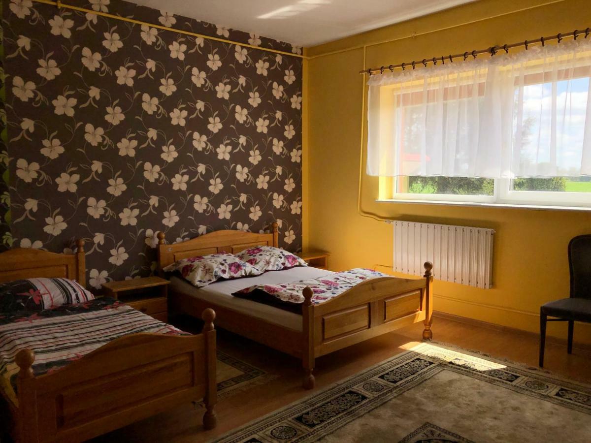 Setpol 1 Bed and Breakfast Wyszomierz  Eksteriør billede
