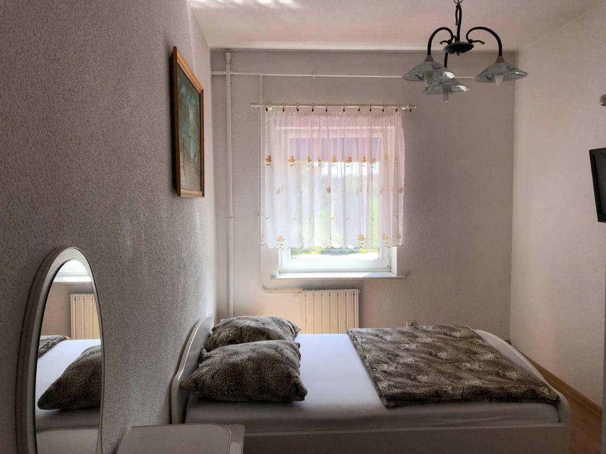 Setpol 1 Bed and Breakfast Wyszomierz  Eksteriør billede
